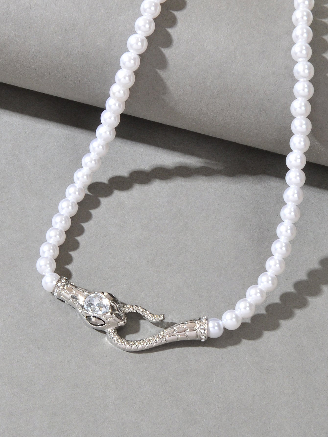 Punk Retro Pearl Beads Chain Gold Silver Snake Short Clavicle Statement Necklace-2